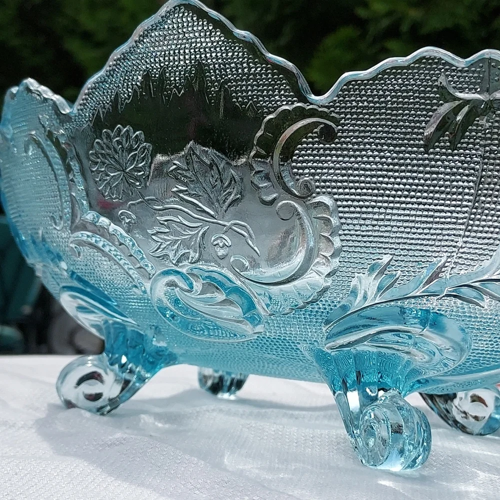 Vintage Jeannette mid century Pressed Glass Blue Footed Hombre  Compote Bowl MCM - Picture 3 of 17